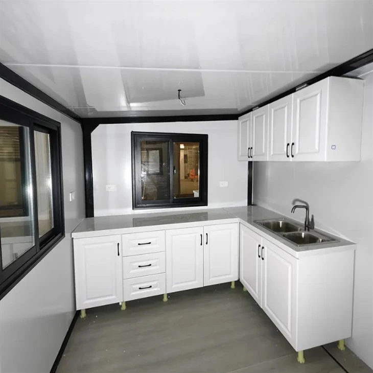 Expandable house interior Expandable house interior